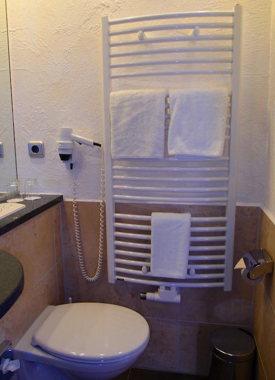 Am Räuschenberg Gasthof Höxter
